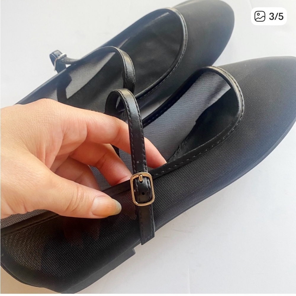 NIB Black Mesh Mary Jane Flats
